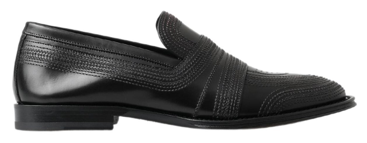 Schwarze Slipper-Loafer aus Leder mit Nähten