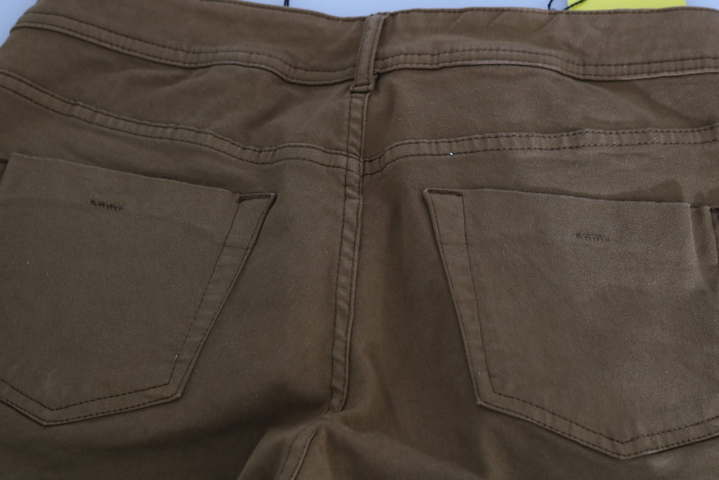 Braune Skinny-Jeans aus Baumwolle mit mittlerer Taille und schmaler Passform
