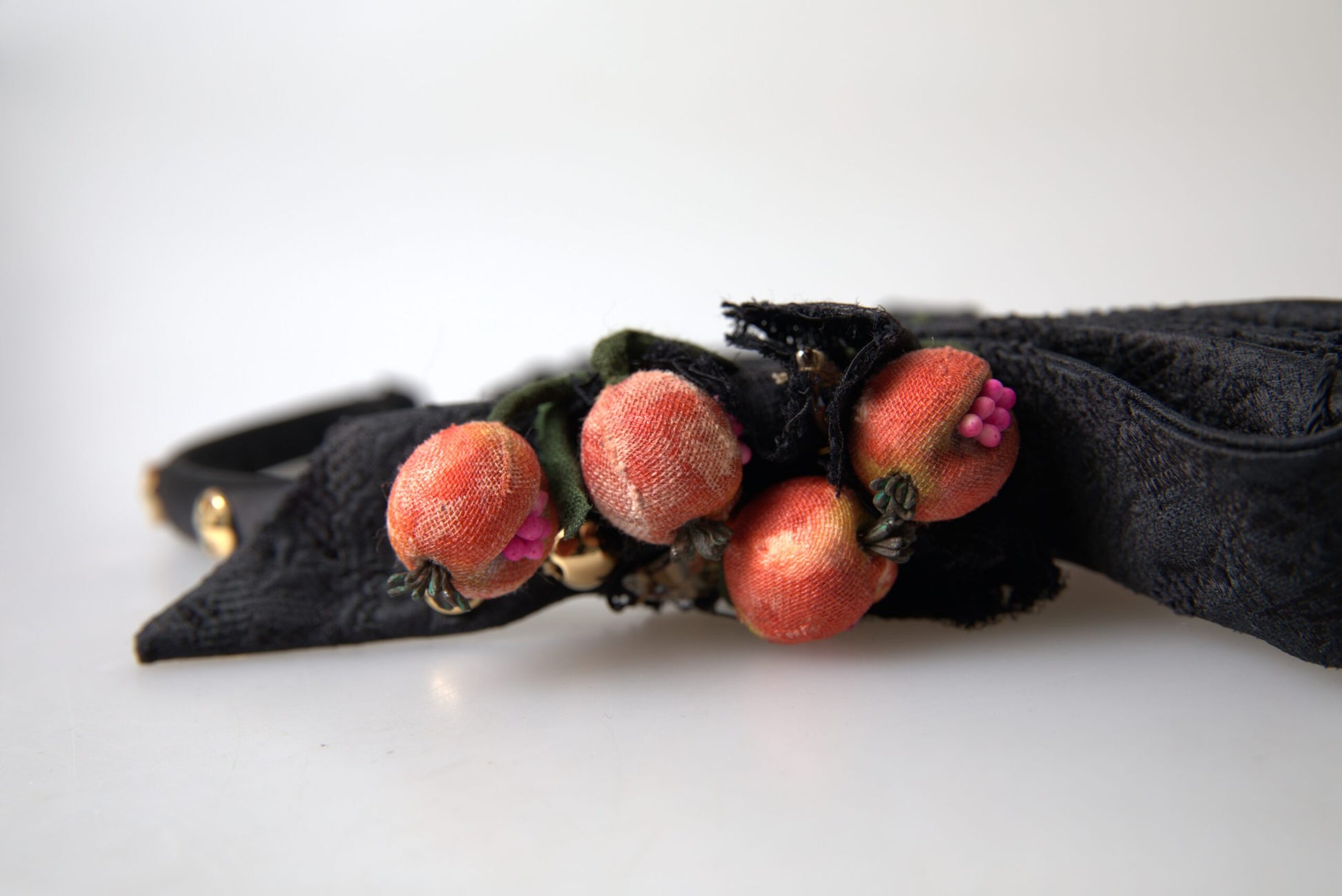 Schwarzes Tiara-Diadem-Stirnband mit mehrfarbigem Feigenfrucht-Kristall