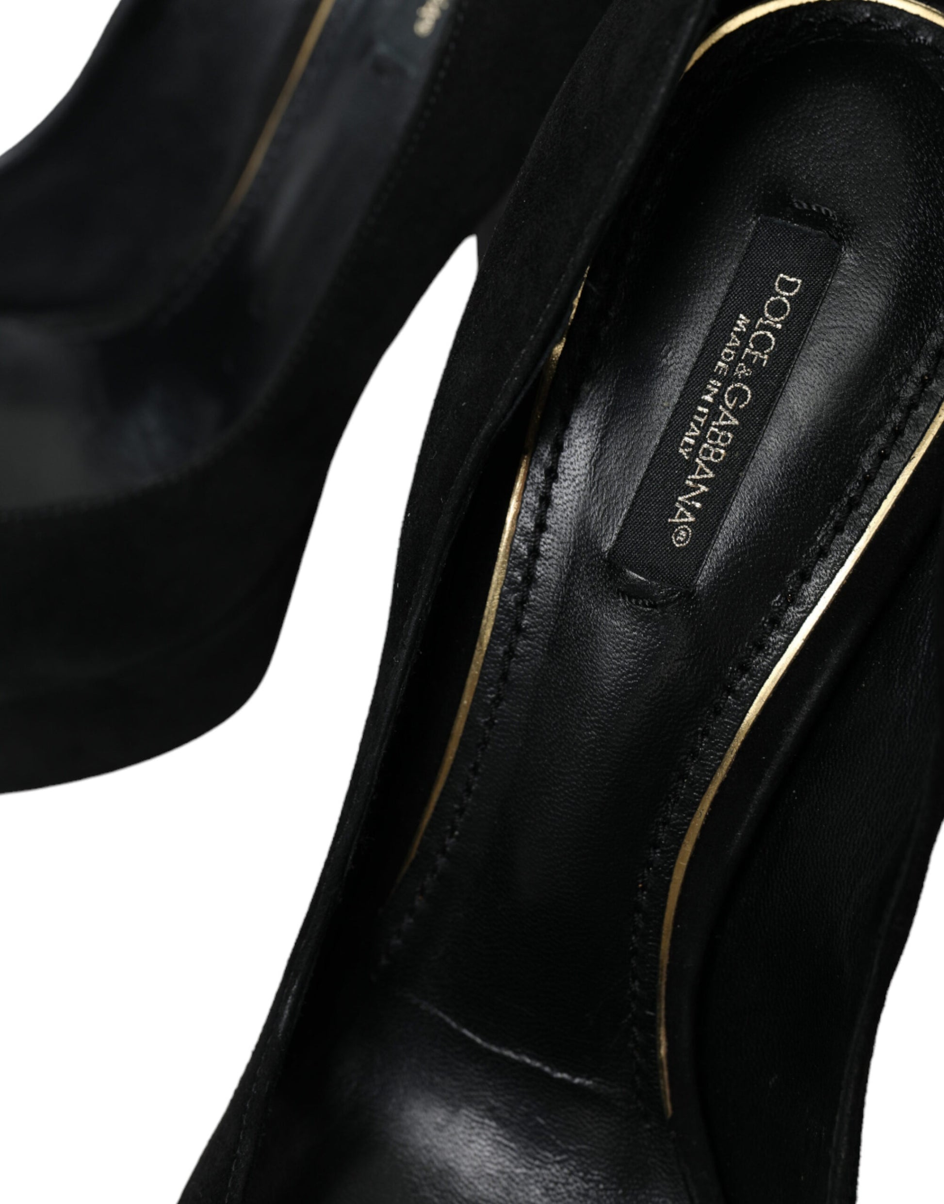 Schwarze Wildleder-Pumps mit Plateauabsatz