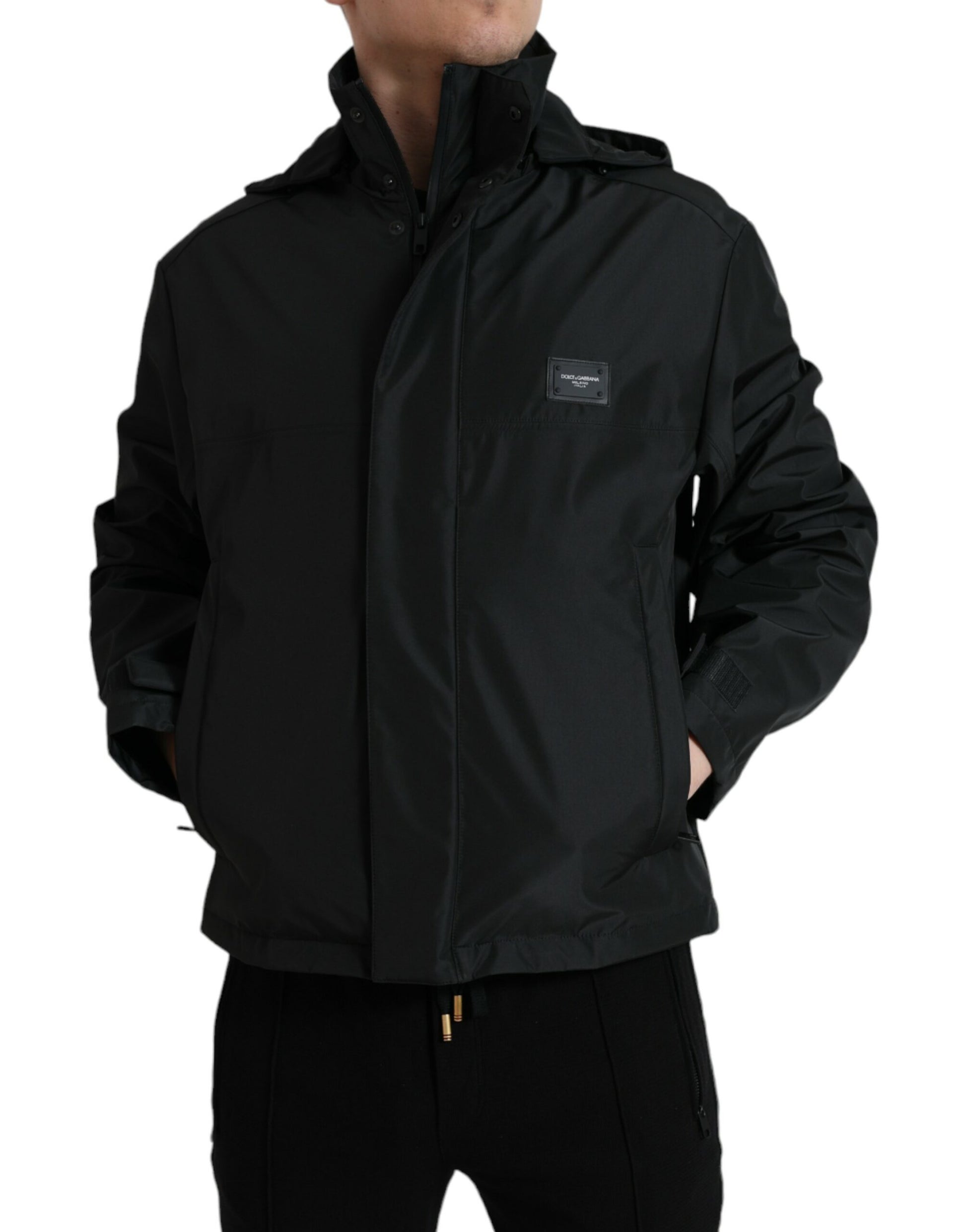 Schwarze Kapuzenjacke aus Polyester mit Logo-Plakette