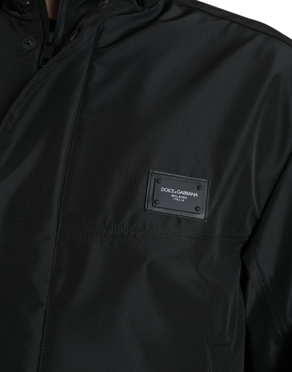 Schwarze Kapuzenjacke aus Polyester mit Logo-Plakette