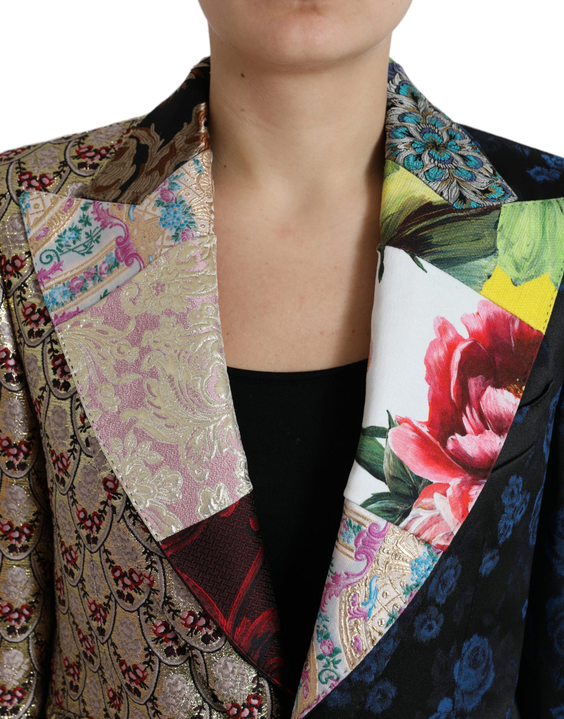 Mehrfarbige Jacquardjacke mit floralem Patchwork