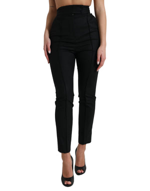 Schwarze Karottenhose aus Wolle mit hoher Taille