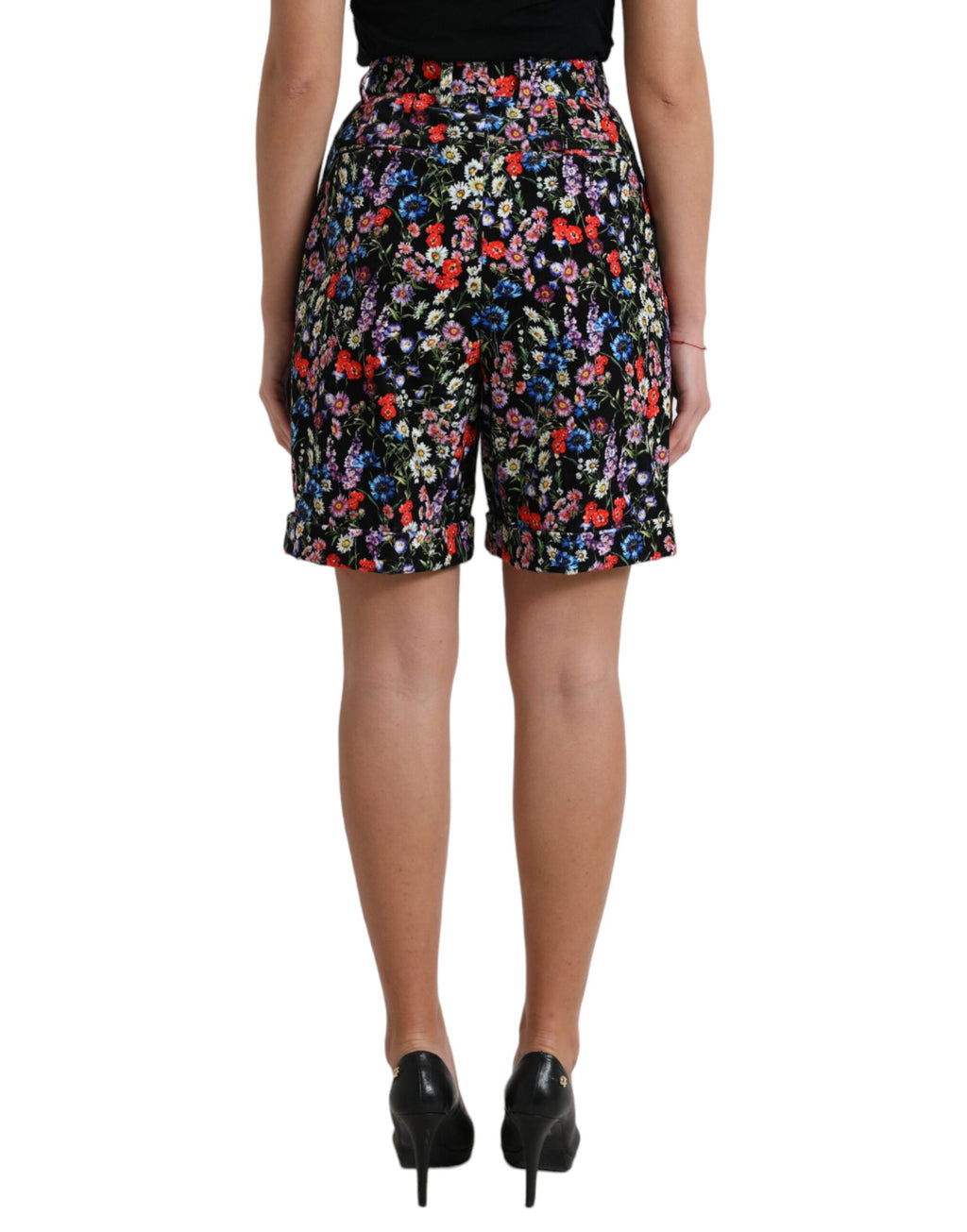 Schwarze Hotpants-Shorts mit Blumenmuster und hoher Taille