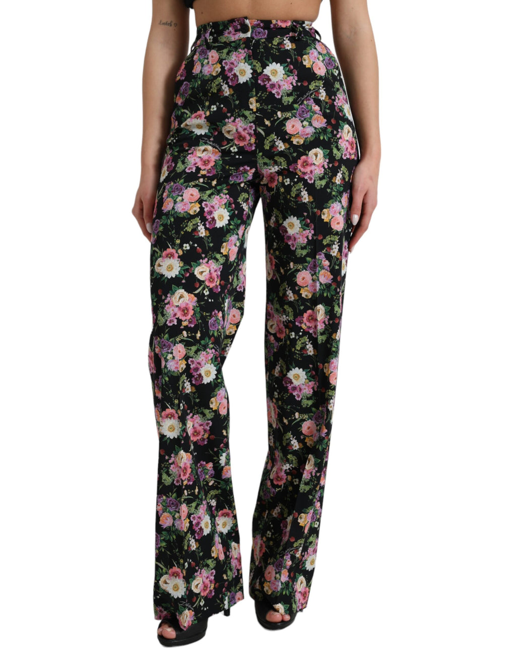 Schwarze Wollhose mit hohem Bund und weitem Bein und Blumenmuster