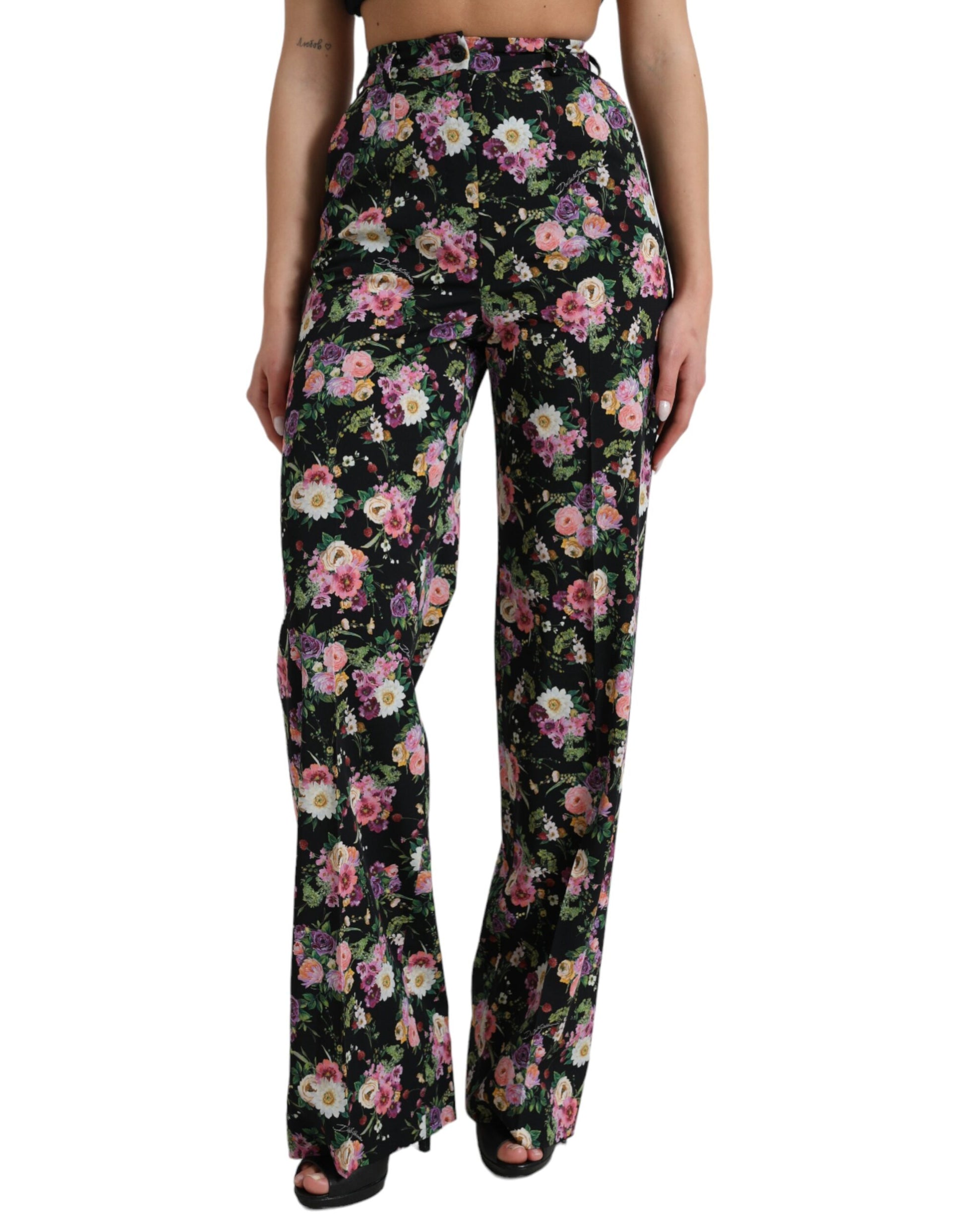 Schwarze Wollhose mit hohem Bund und weitem Bein und Blumenmuster