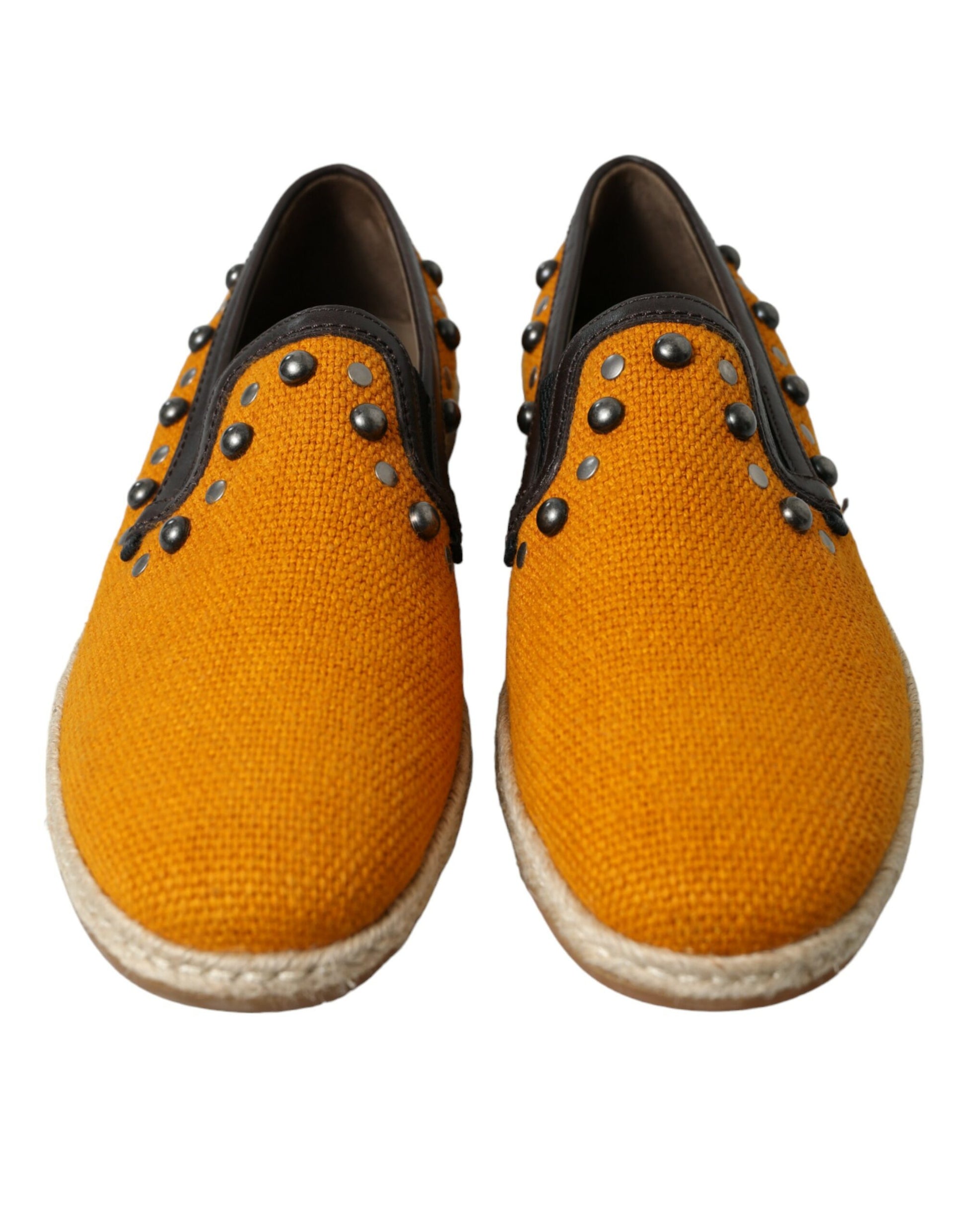 Orangefarbene Loafer aus Leinen und Leder mit Nieten
