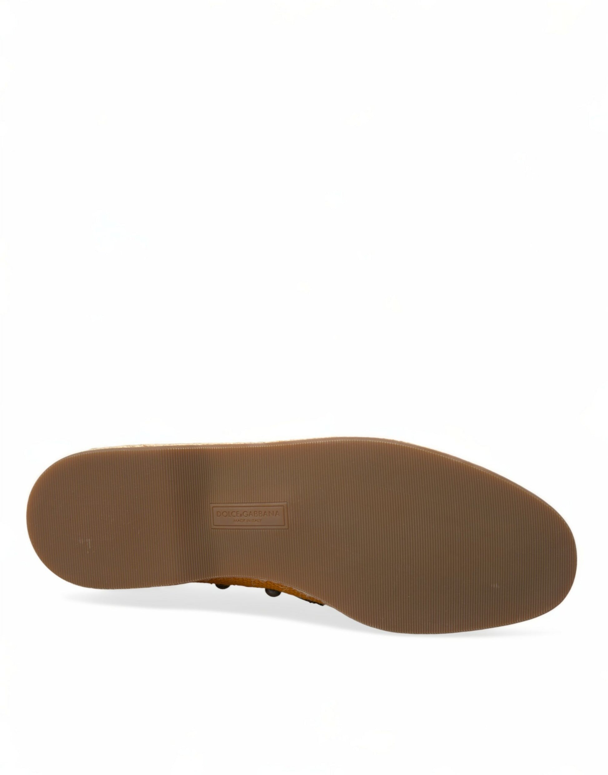 Orangefarbene Loafer aus Leinen und Leder mit Nieten