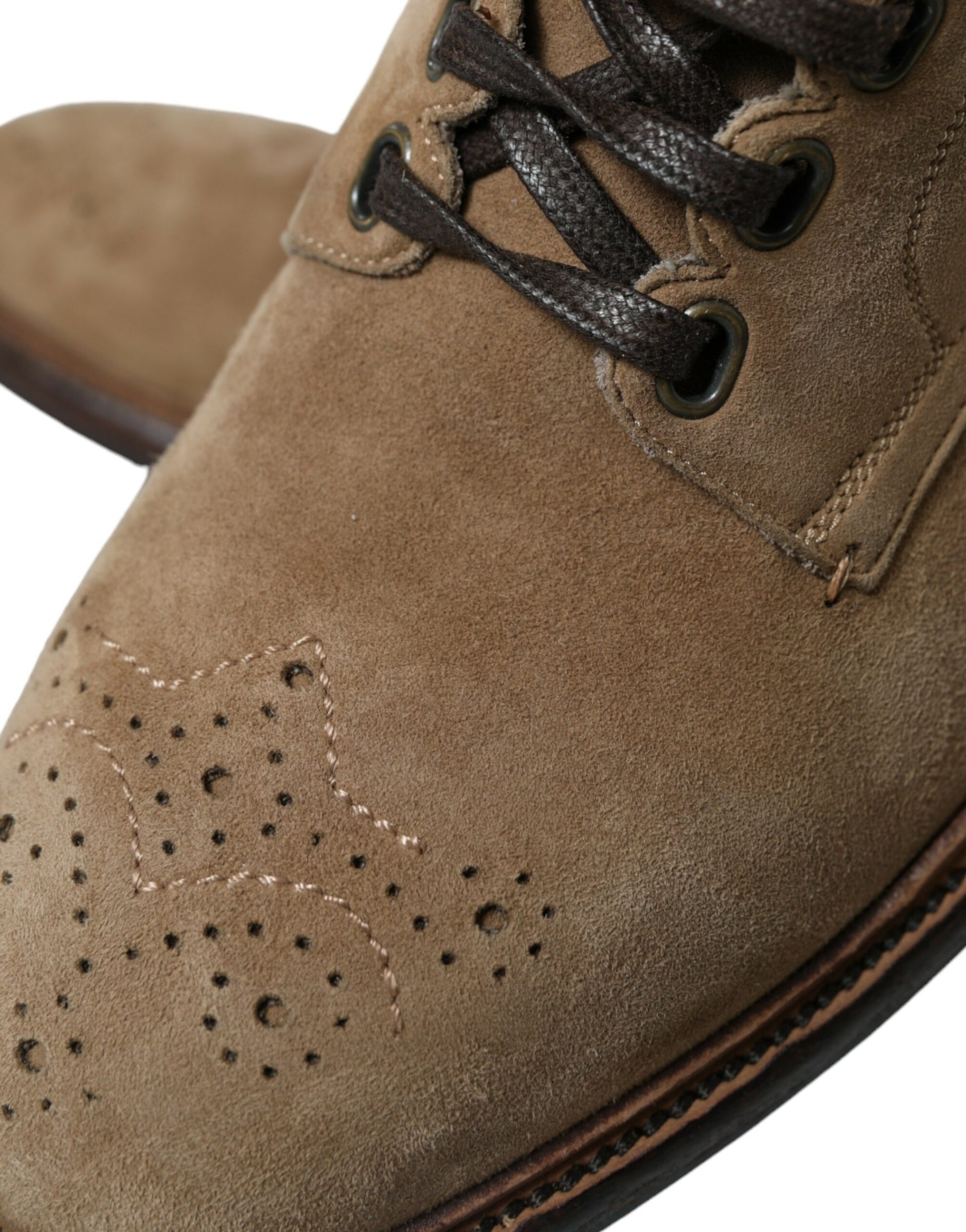 Braune Lederstiefeletten mit Schnürung