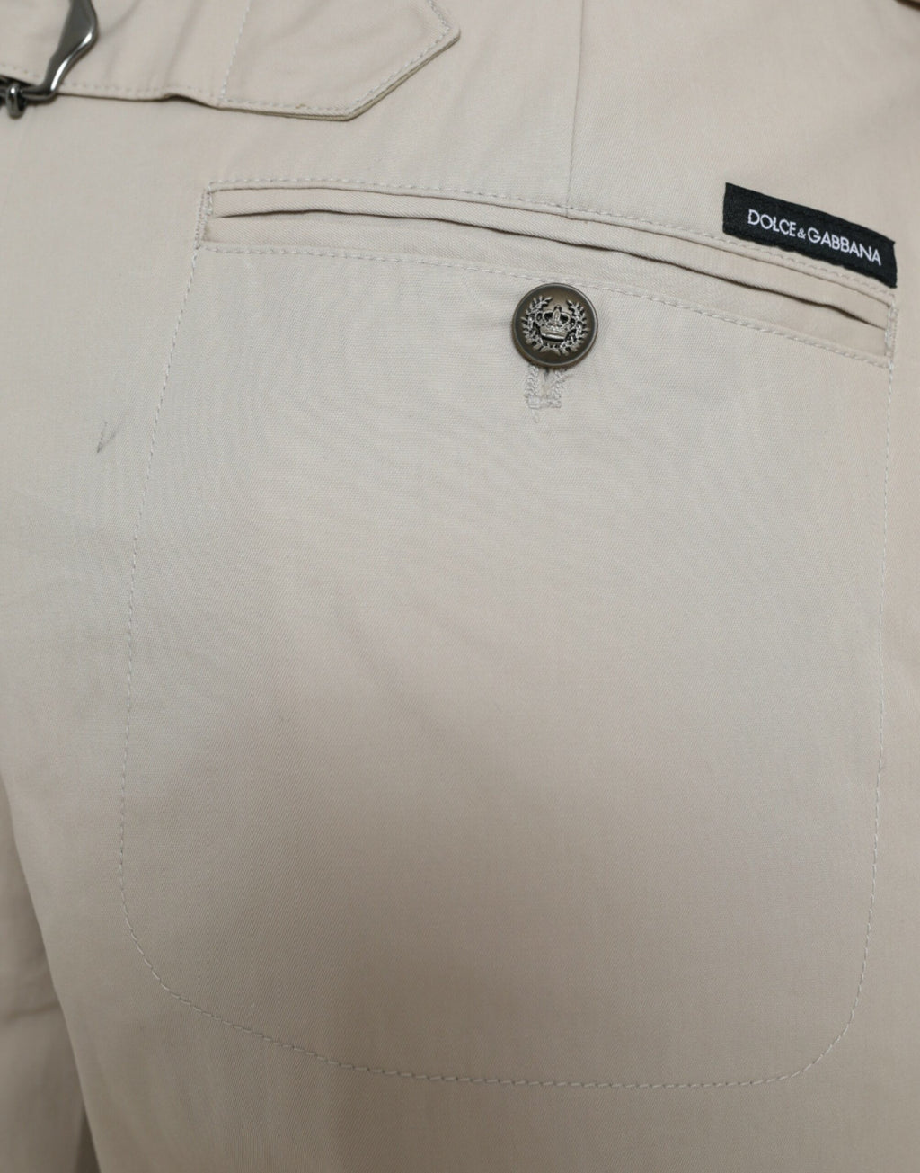 Beigefarbene Karottenhose aus Baumwolle mit hoher Taille