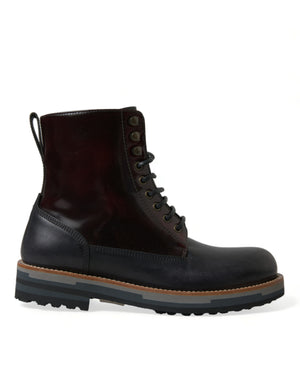 Schwarze Militärstiefel aus Leder