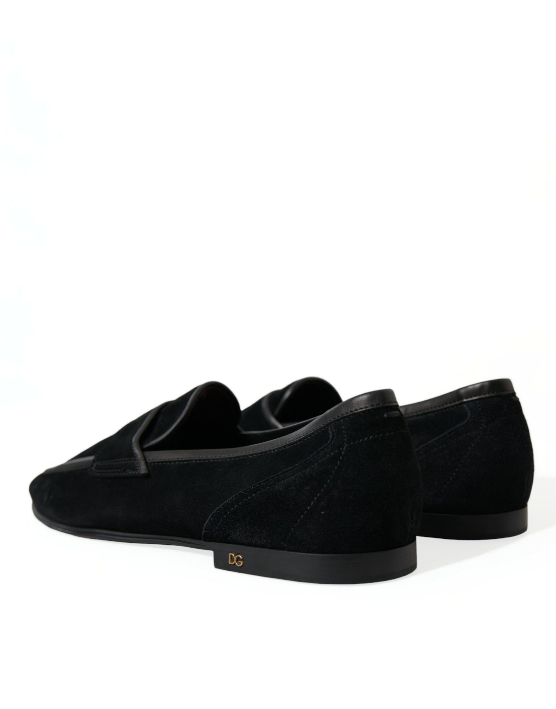 Schwarze Slipper aus Samt