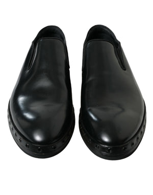 Schwarze Loafer aus Leder mit Nieten
