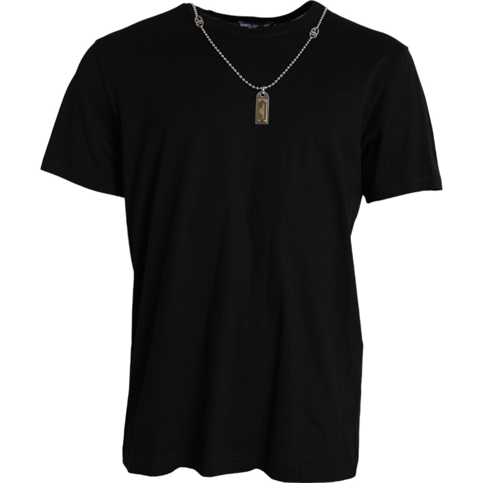 Schwarzes, kurzärmliges T-Shirt mit silberner Kette