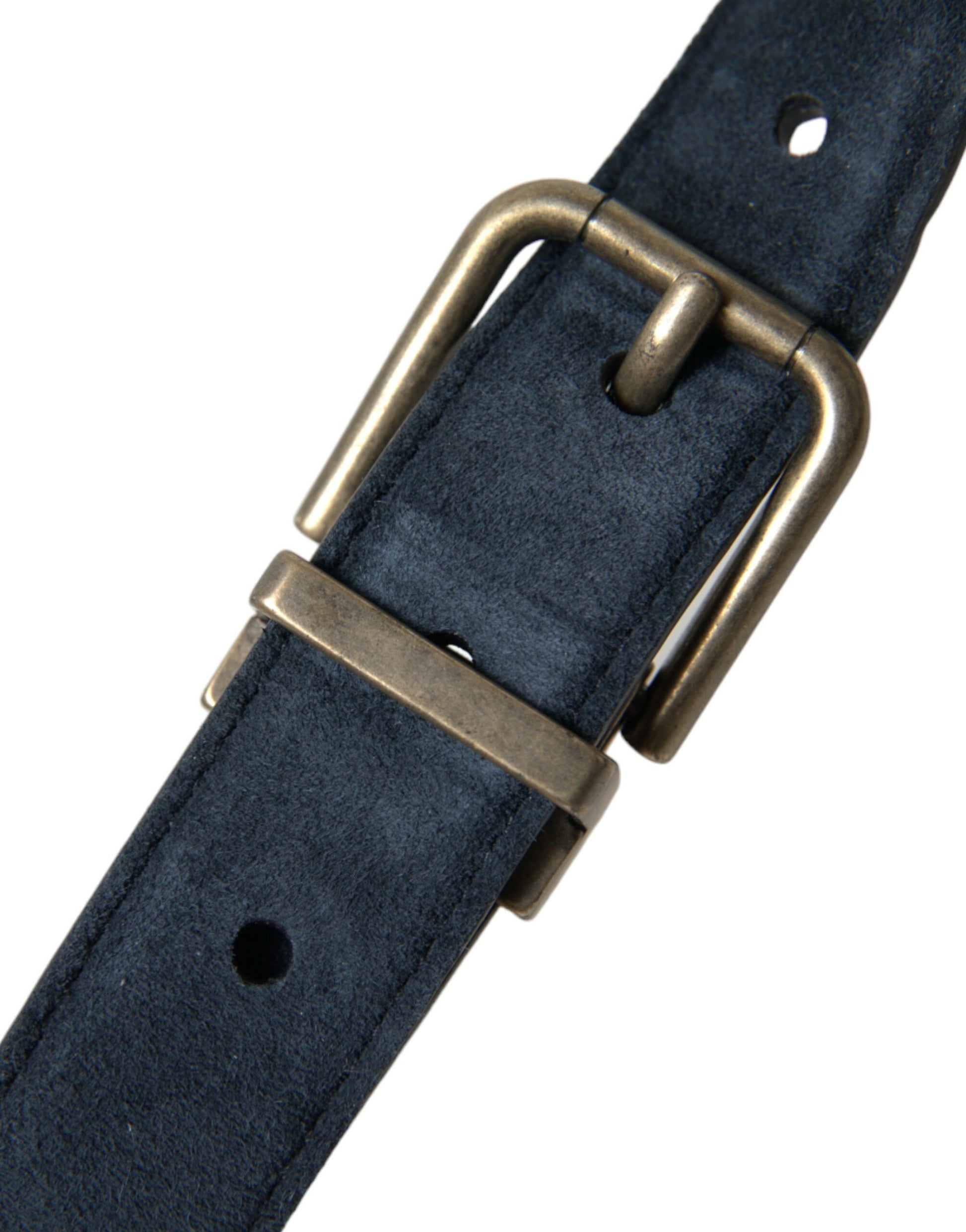Blauer Wildledergürtel mit goldener Metallschnalle
