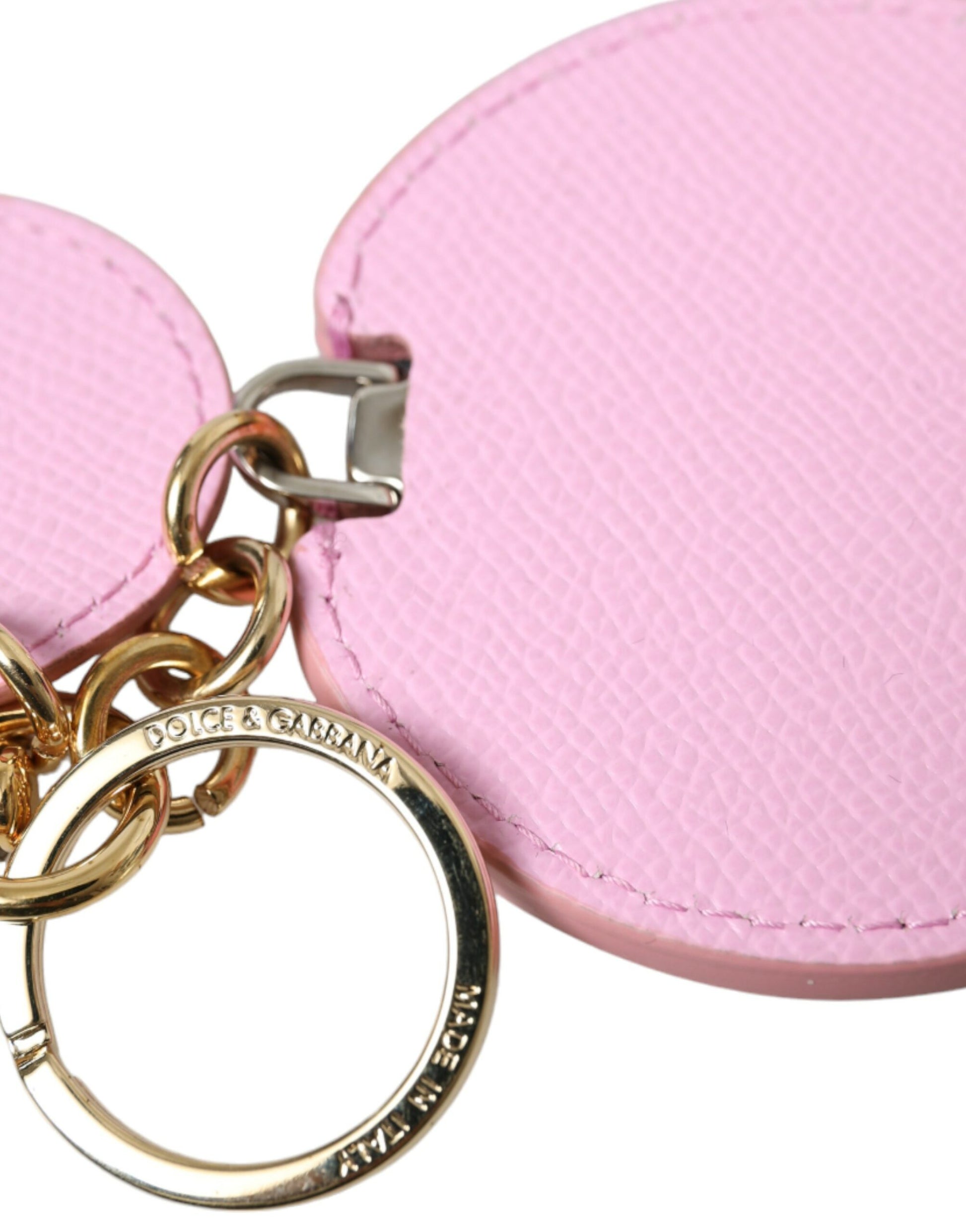 Schlüsselanhänger aus rosa Kalbsleder mit goldenem Metall-Logo-Print