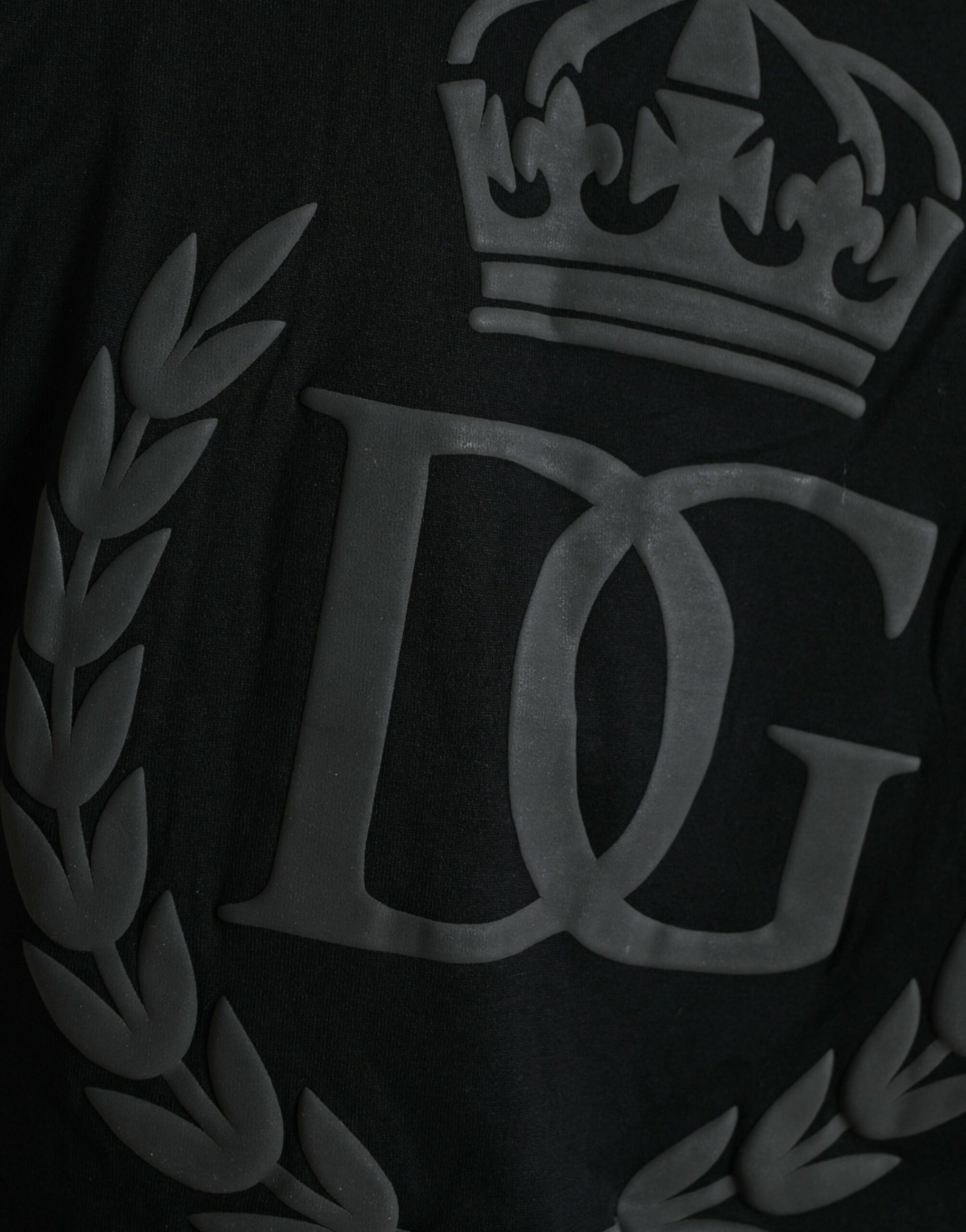 Black Logo Embossed Crew Neck Short Sleeves T-shirt