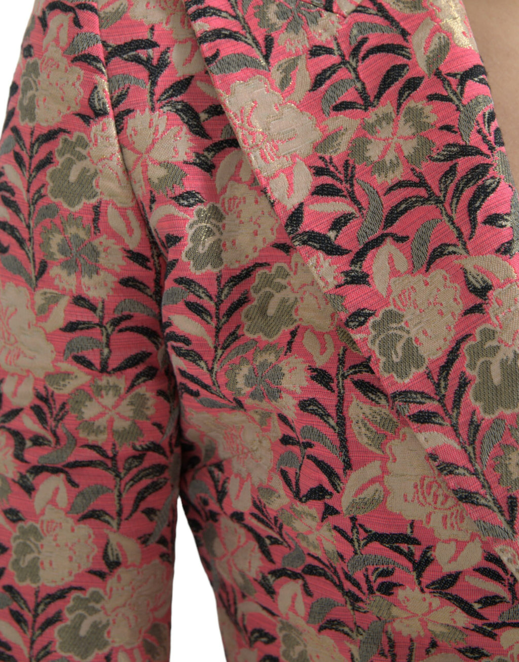 Rosafarbener, schmal geschnittener, zweiteiliger Jacquard-Anzug mit Blumenmuster