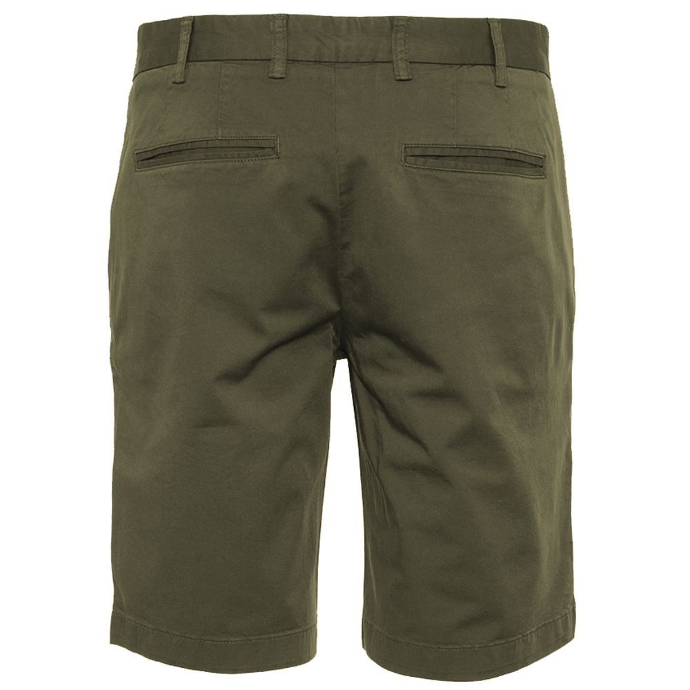 Edle beige Bermudashorts mit Logo-Patch
