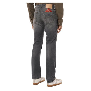 Elegante Jeans aus Stretch-Baumwolle in normaler Passform in Grau