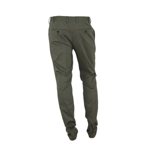 Elegante grüne Sommerhose für Herren