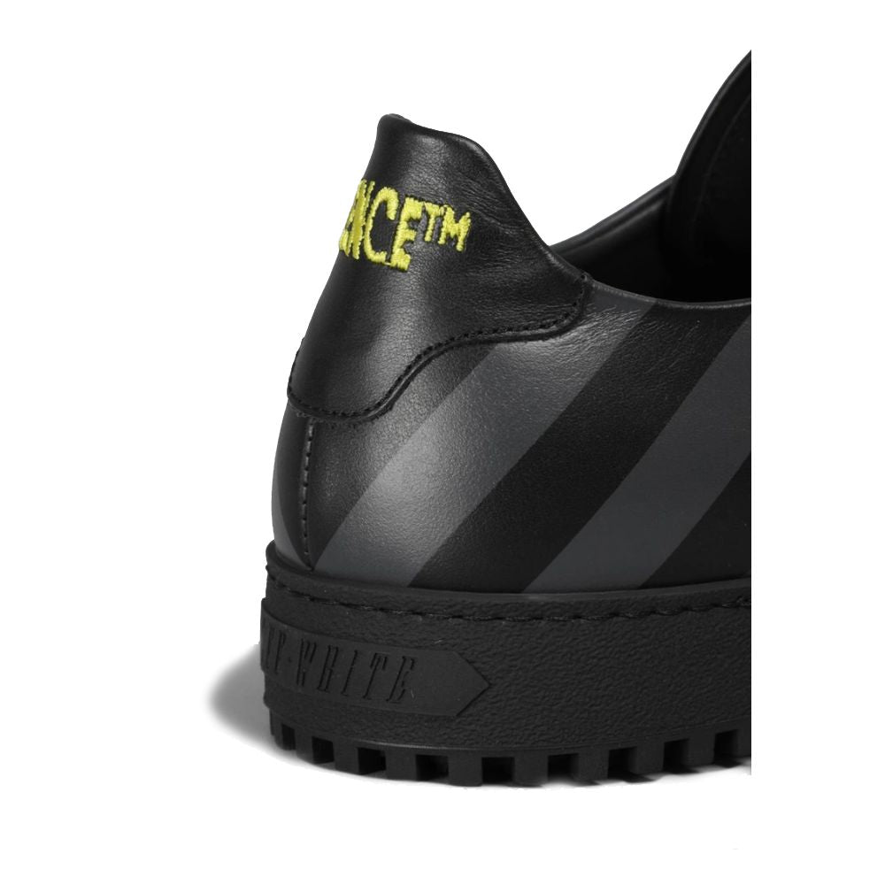 Schwarze Damen-Sneaker aus Kalbsleder