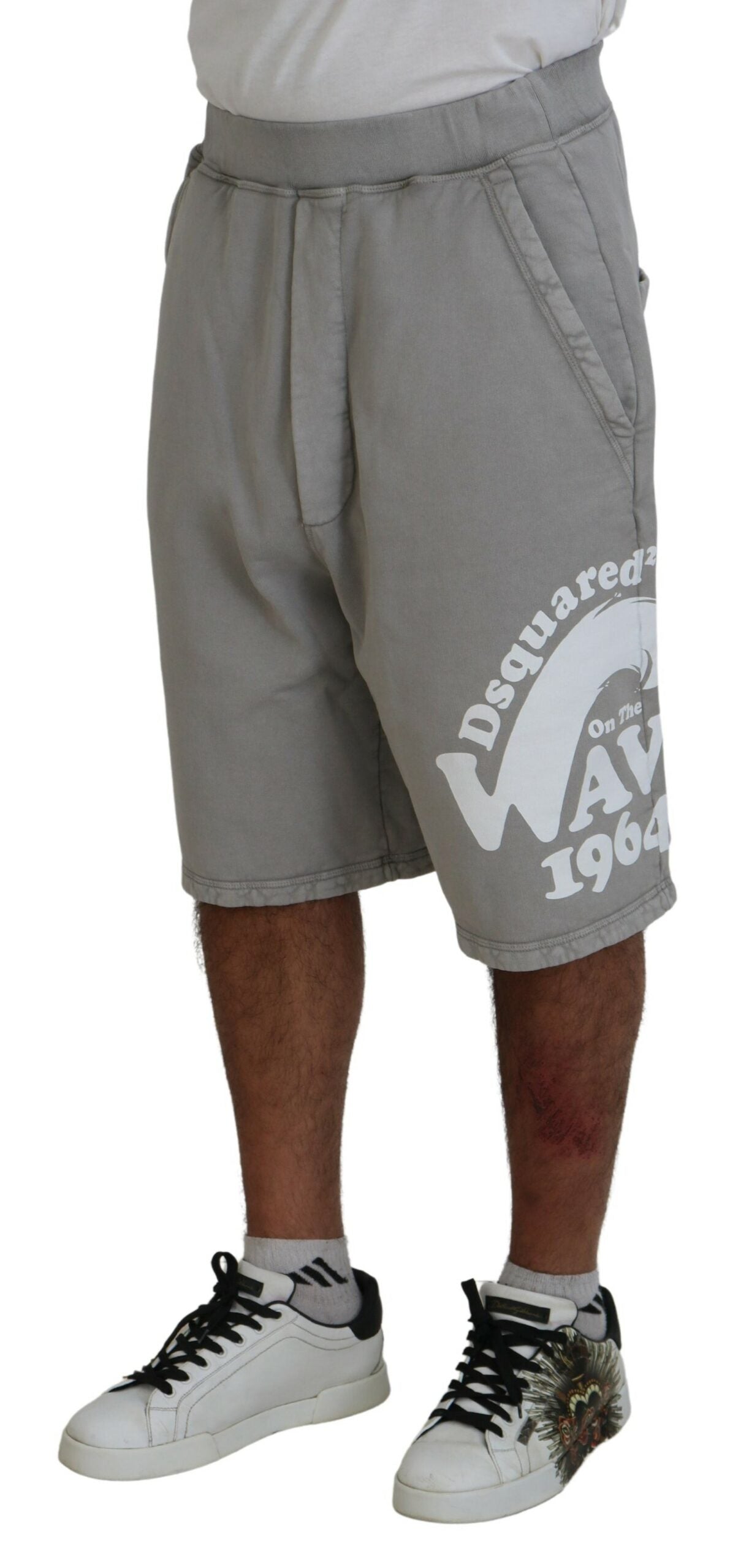 Grau bedruckte Herren-Bermudashorts zum Überziehen