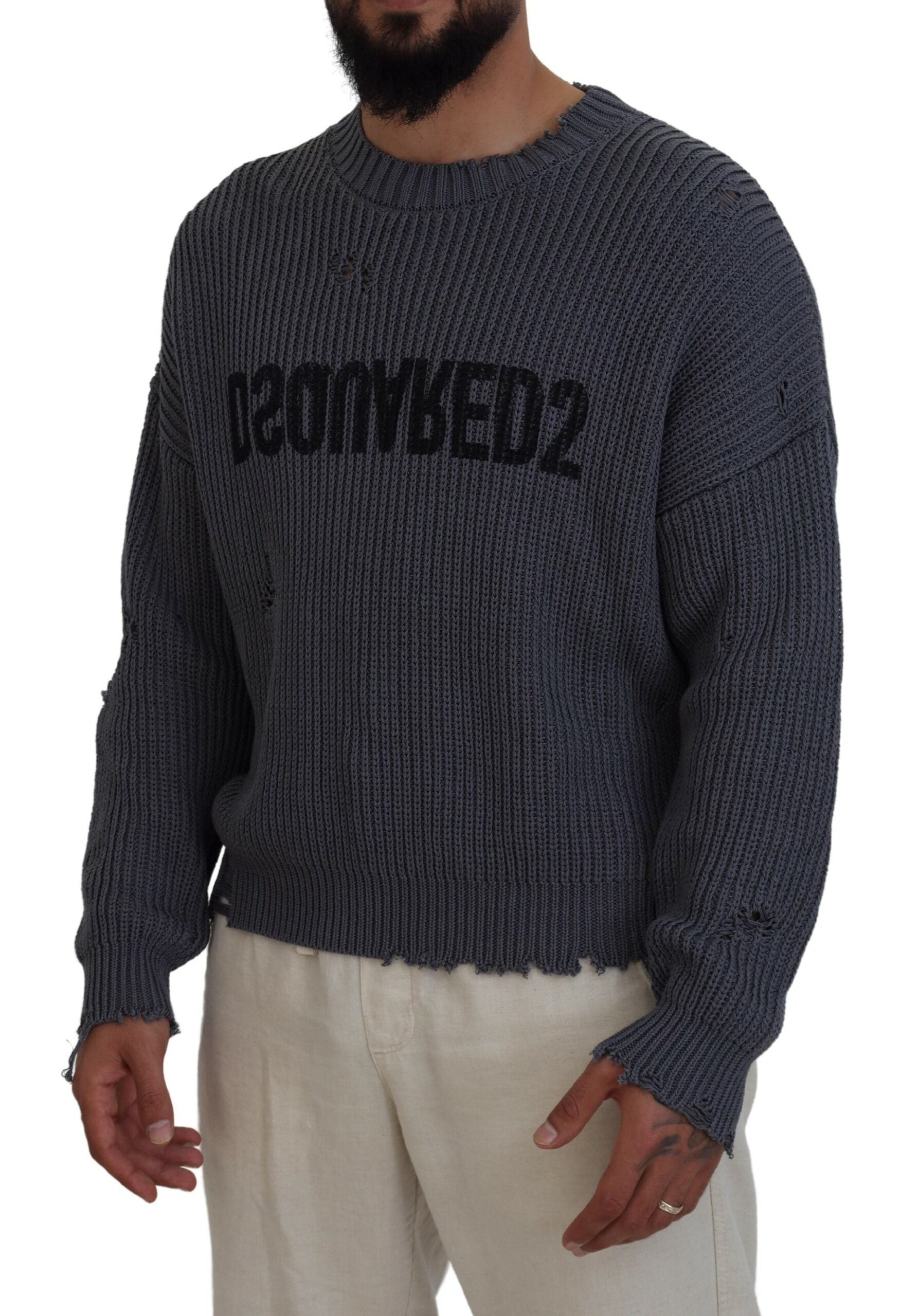 Grauer Herren zerfetzter Strickpullover