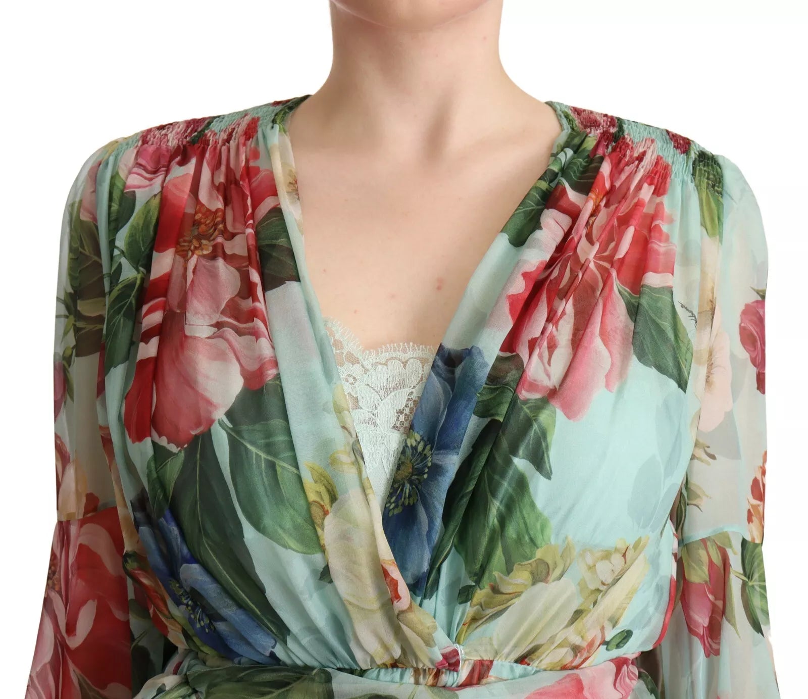 Mehrfarbiges grünes Wickelkleid aus Seide