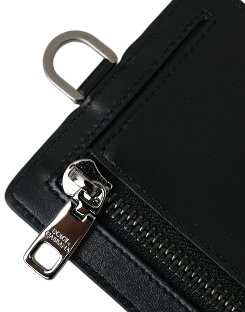 Schwarzes Herren-Kartenetui aus Kalbsleder mit Lanyard und Logo