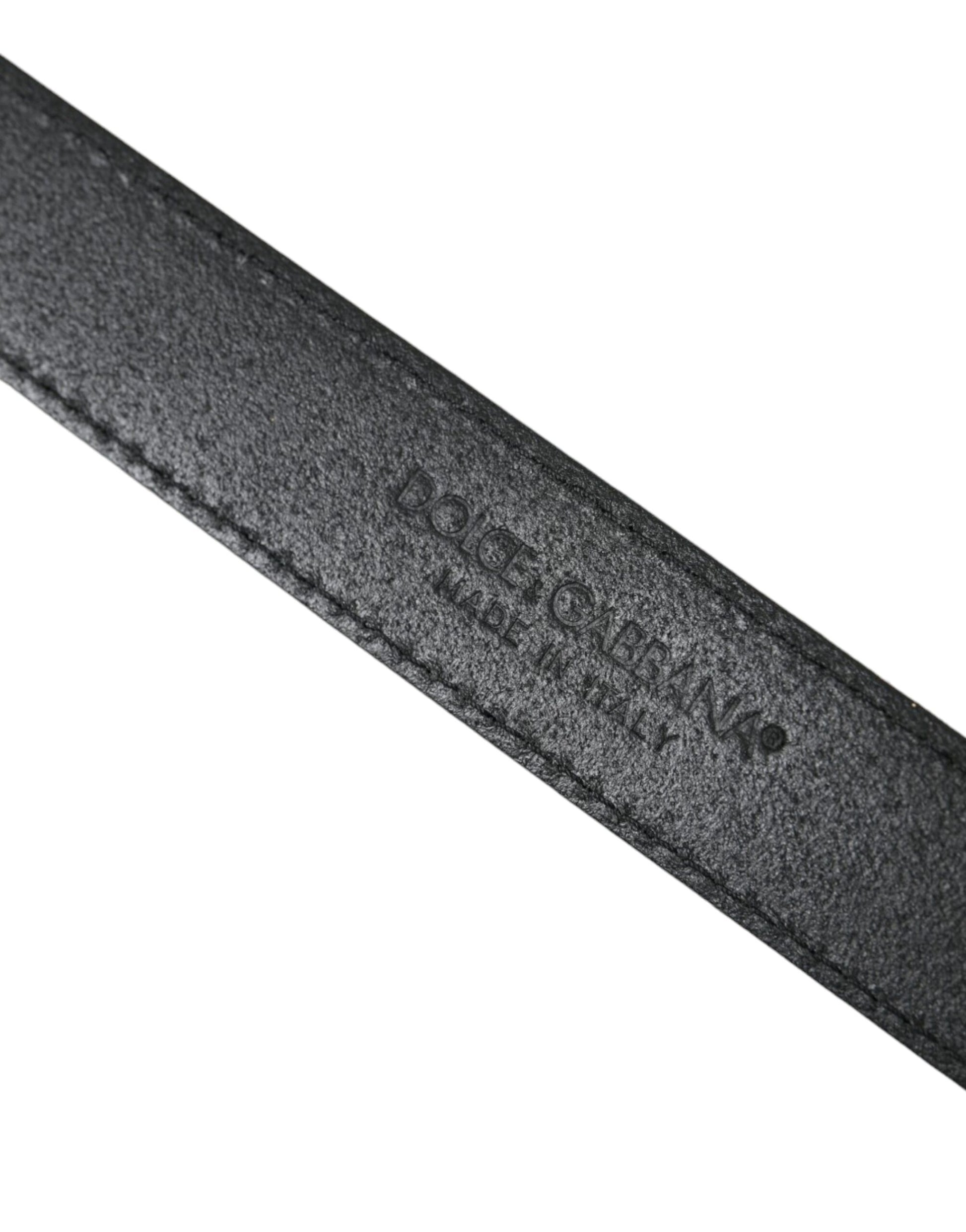 Grüner Ledergürtel aus Jacquard mit silberner Metallschnalle