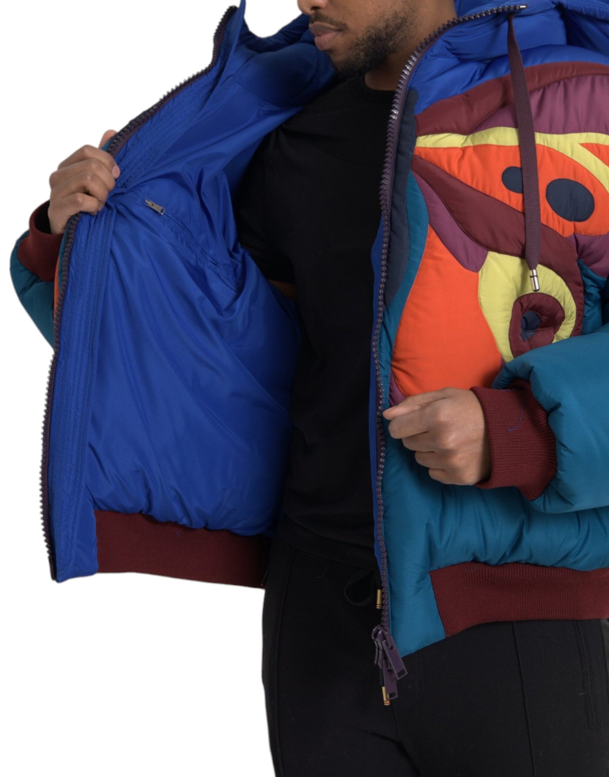 Mehrfarbige Pufferjacke mit Schmetterlings-Kapuze