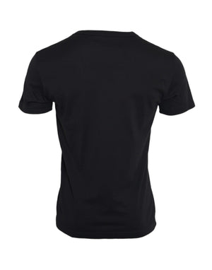 Schwarzes Kurzarm-T-Shirt aus Baumwolle mit silberner Kette