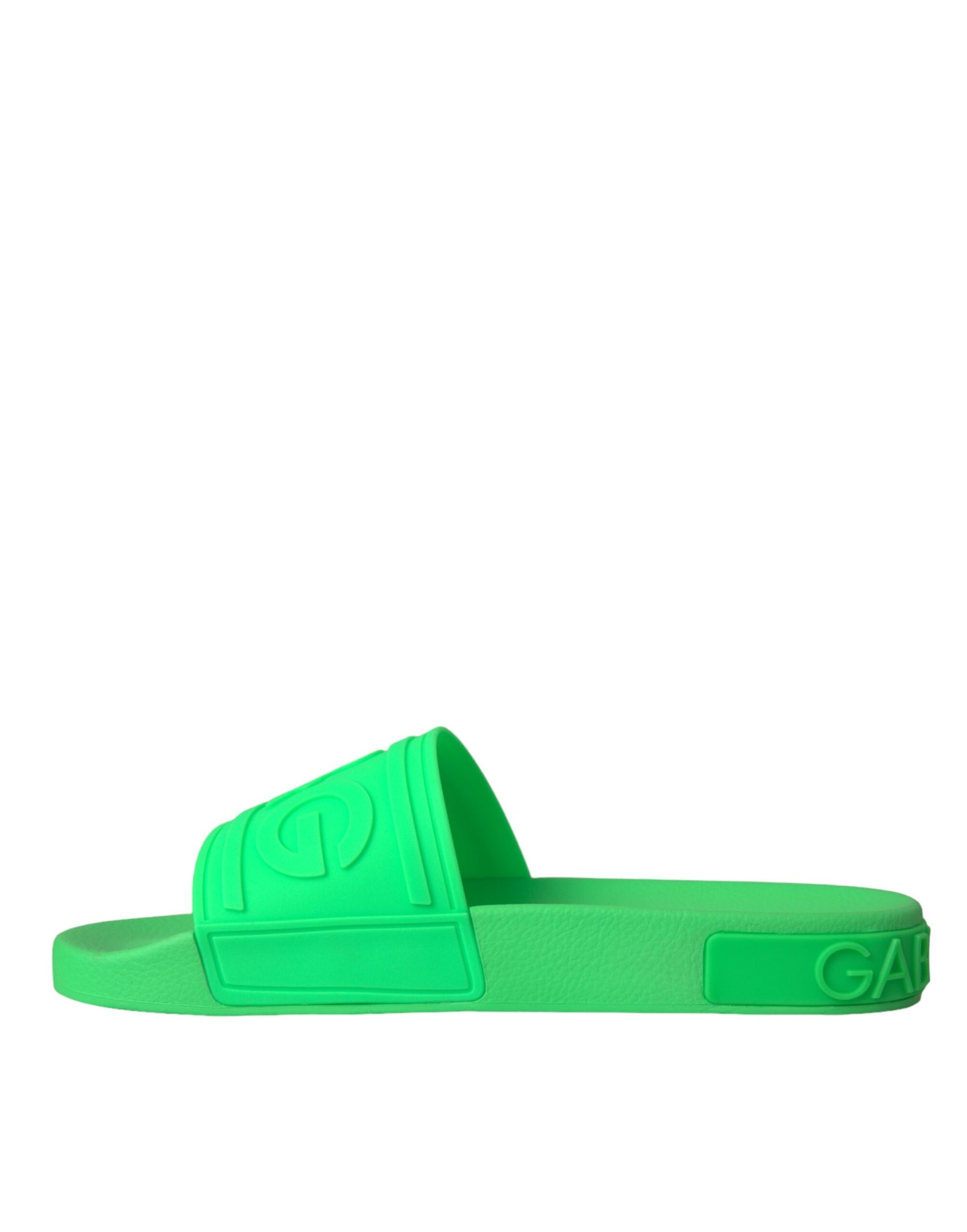 Grüne Leder-Sandalen mit Strandschuhen