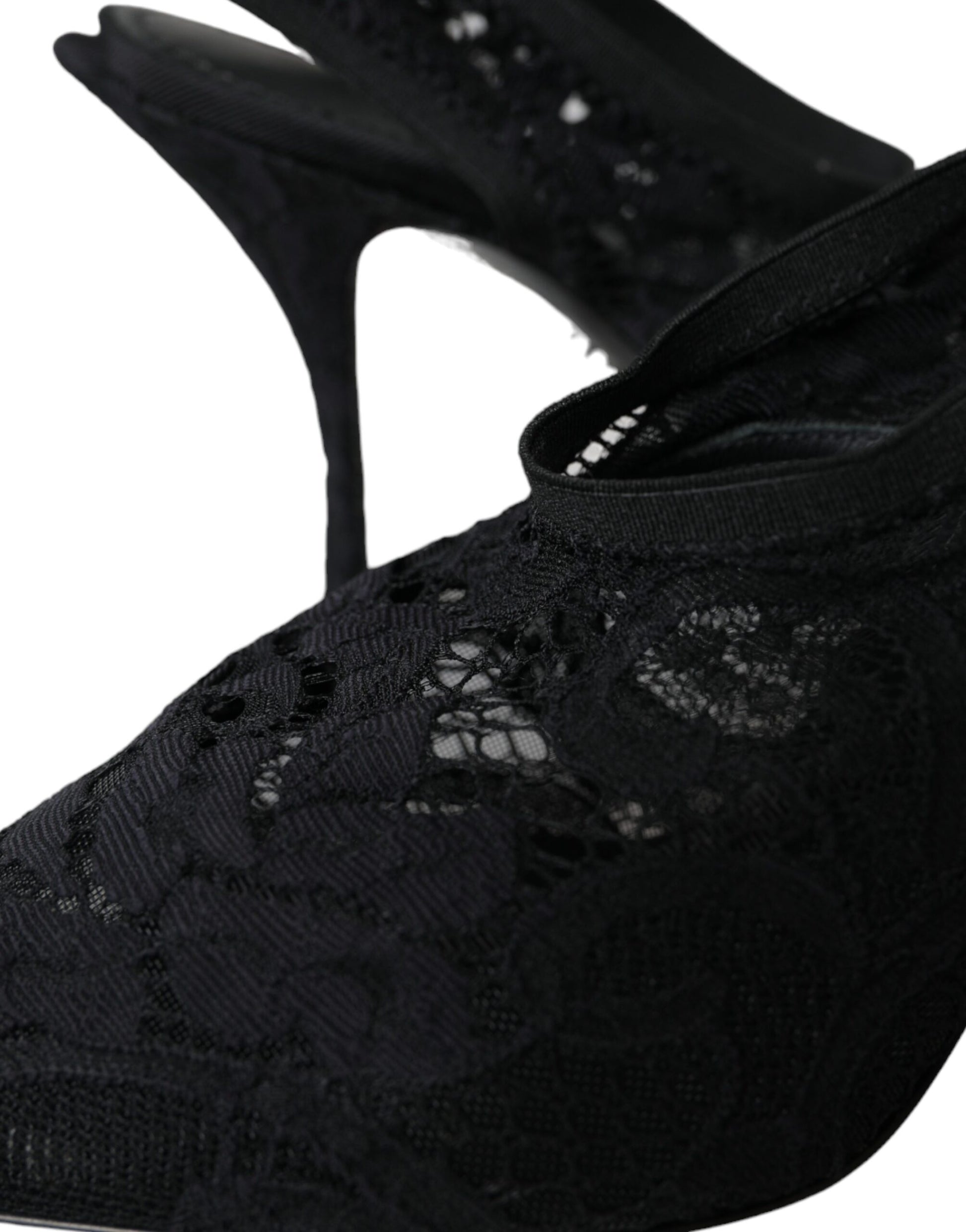 Schwarze Slingback-Schuhe mit Stretch-Absatz und Spitze