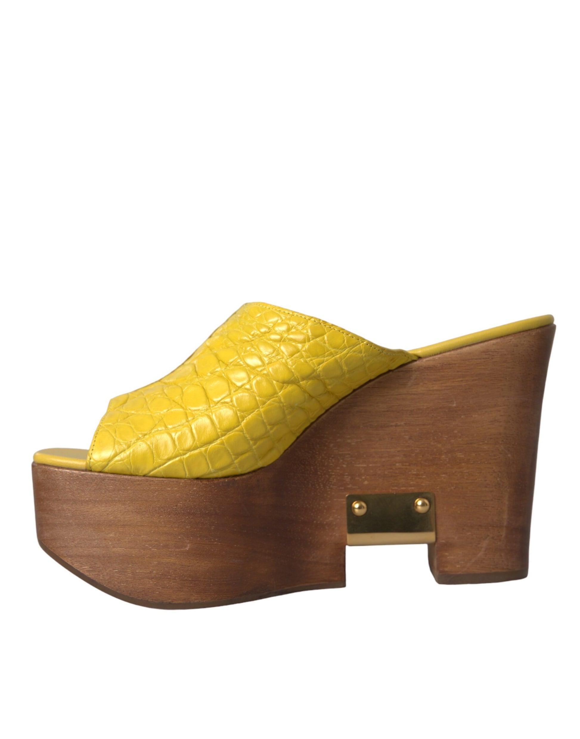 Gelbe Pantoletten aus Leder mit Keilabsatz aus Holz