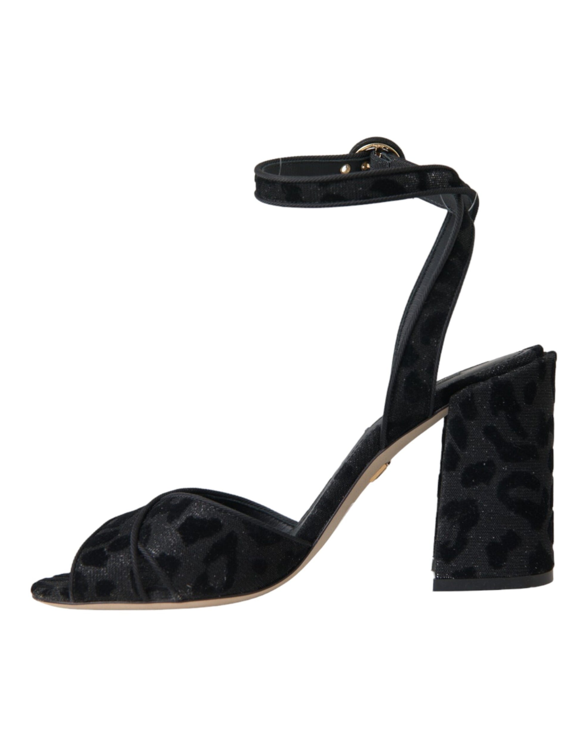 Schwarze Leoparden-Wildleder-Heels-Sandalen