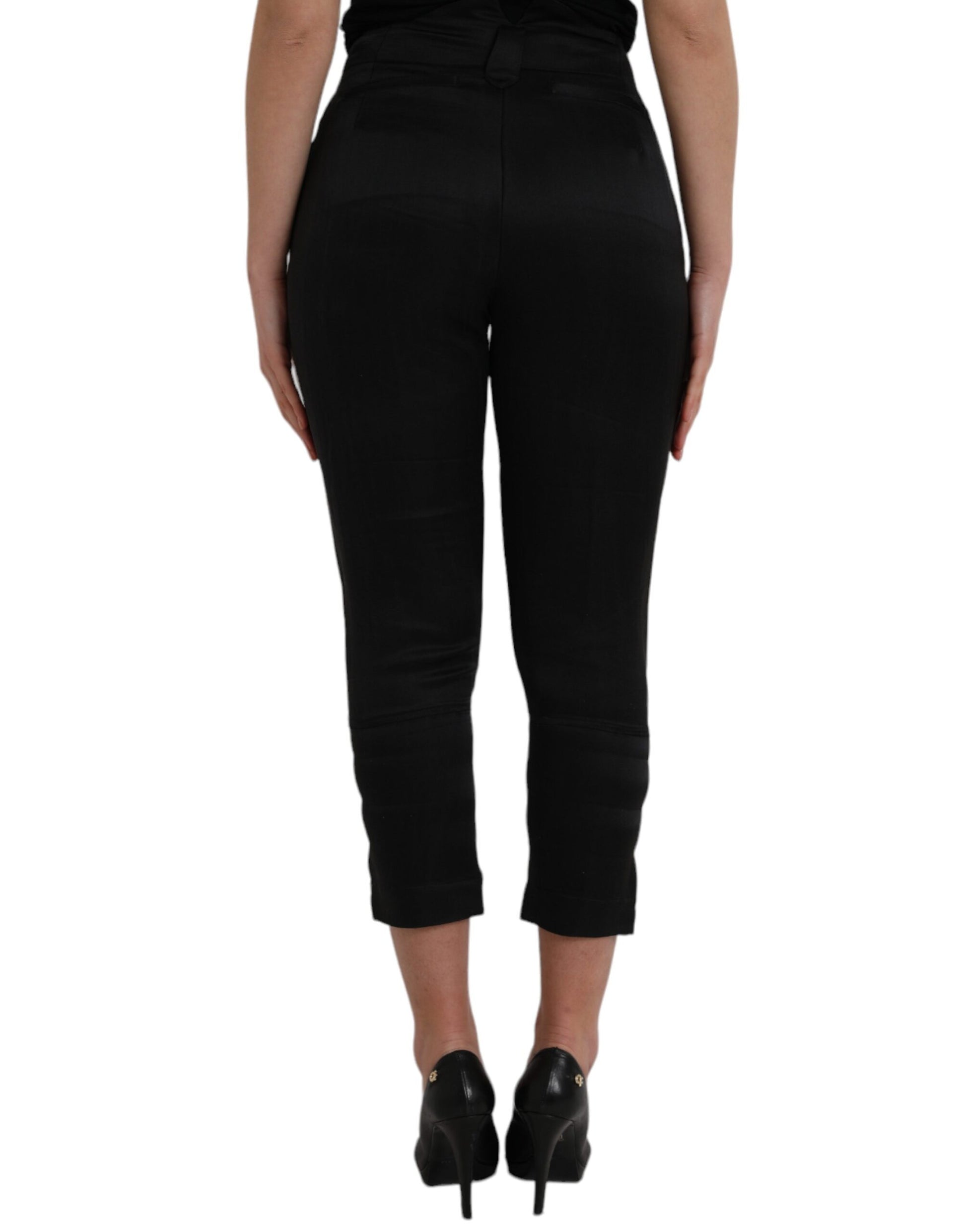 Schwarze Caprihose mit hoher Taille