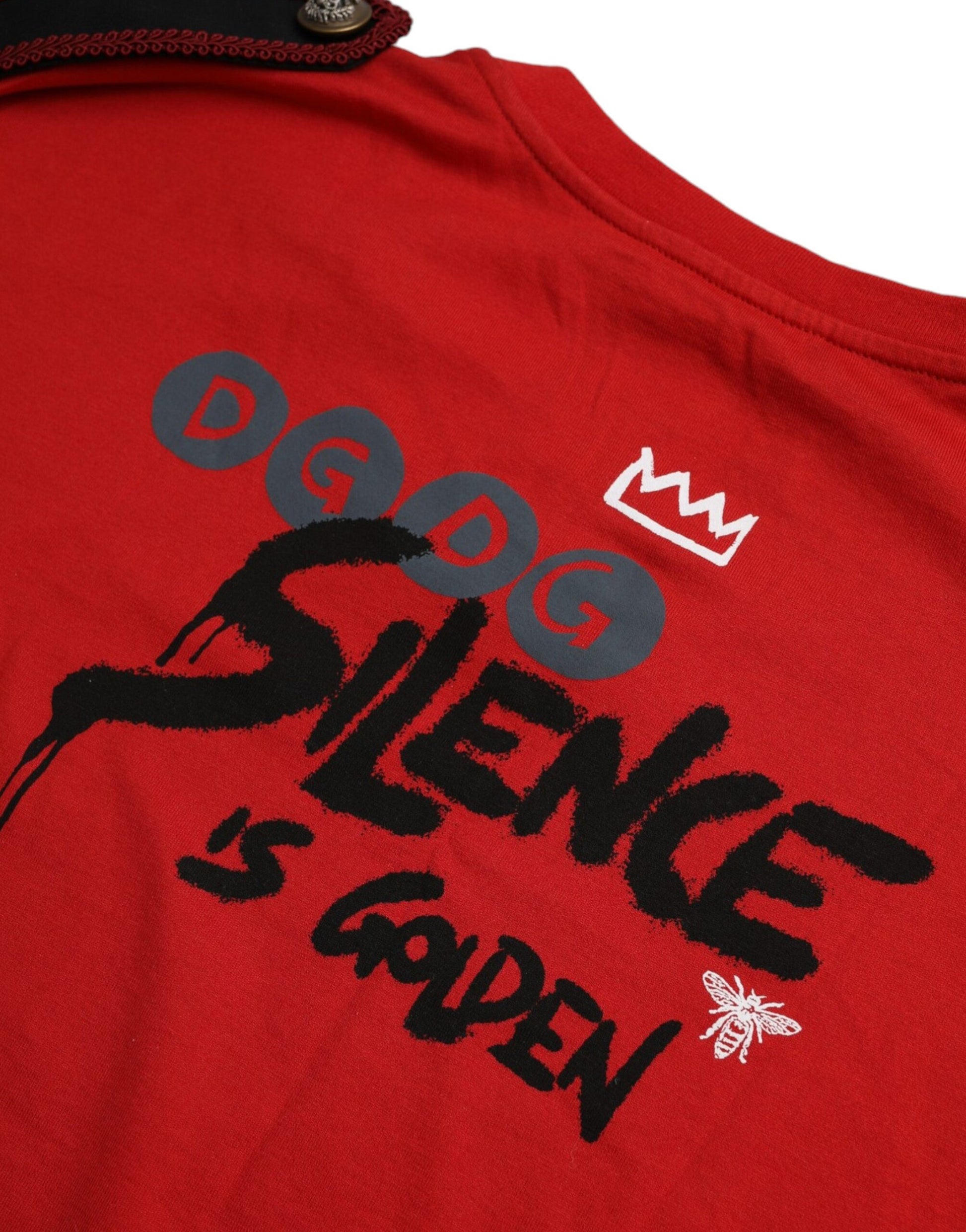 Rotes Baumwoll-T-Shirt mit Rundhalsausschnitt und grafischem Print