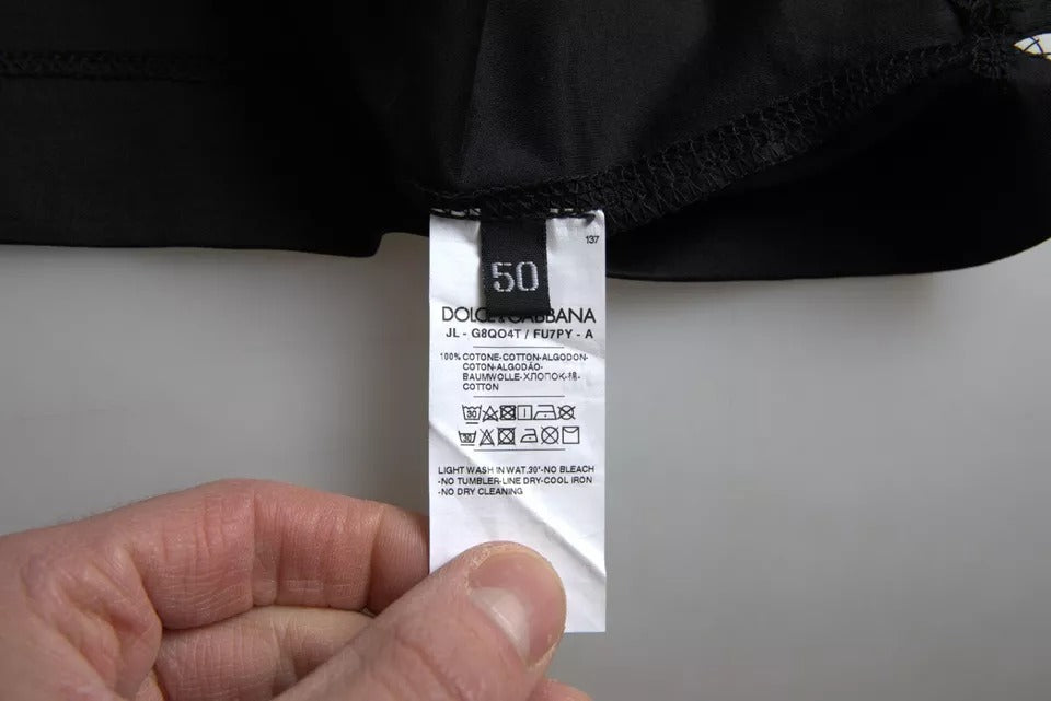 Schwarzes Poloshirt aus Baumwolle mit Kragen und Logo