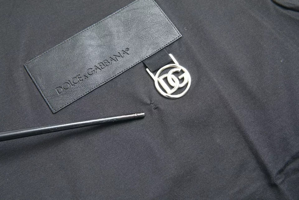 Schwarzes Baumwoll-T-Shirt mit Rundhalsausschnitt und Logo-Patch