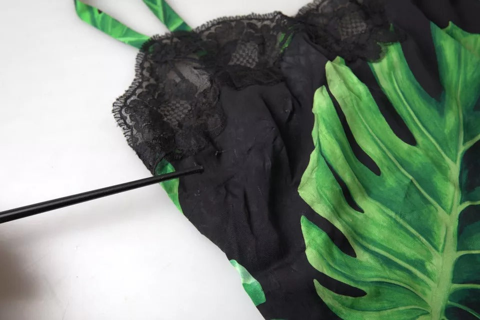 Schwarzes Seiden-Camisole mit Philodendron-Print