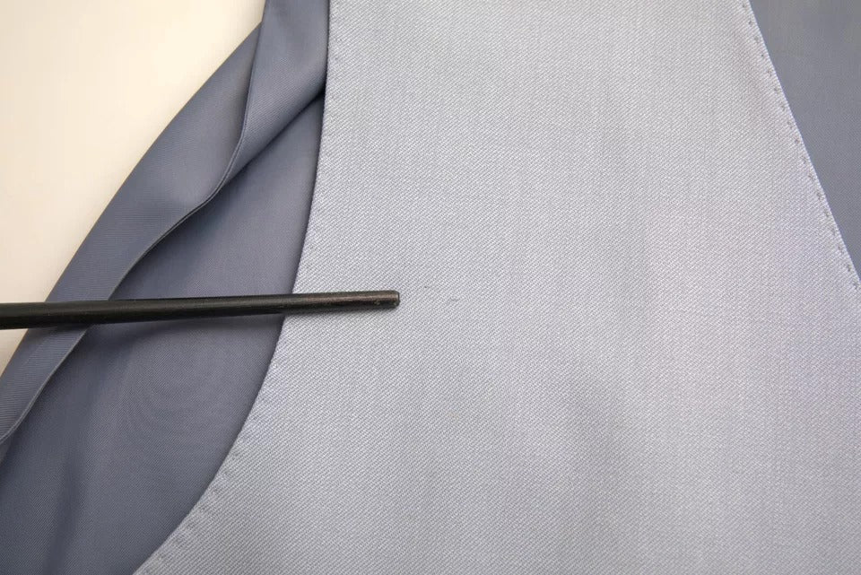 Hellblaue Weste aus Wolle für formelle Anlässe