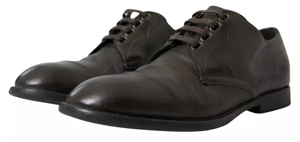 Grüne Herrenschuhe aus Leder für formelle Anlässe