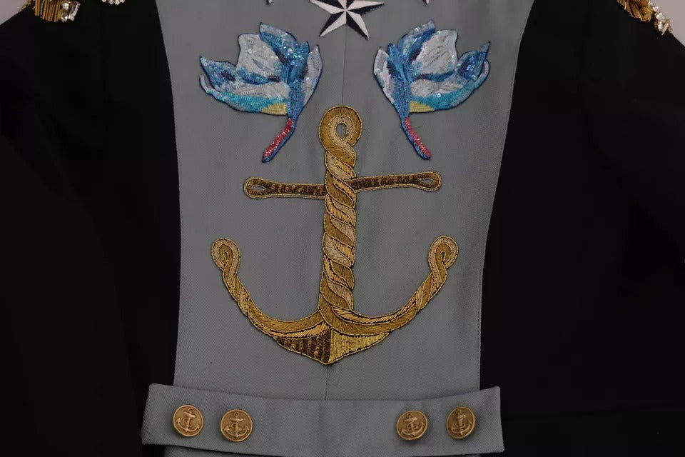 Blaue Baumwolljacke mit Knöpfen und Kristallverzierung