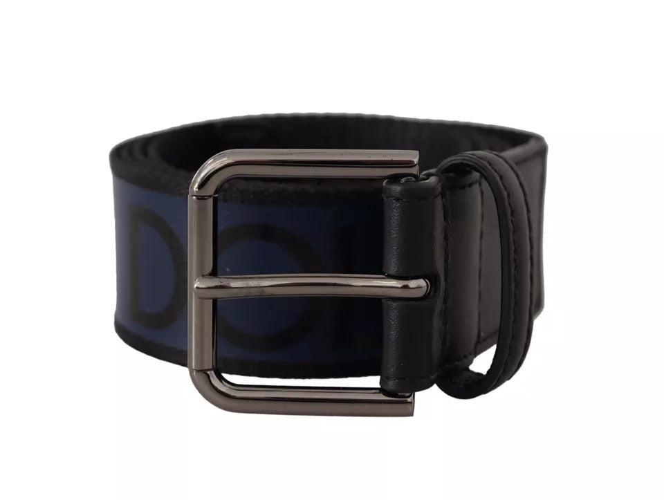 Blau-schwarzer Gürtel mit Logo-Print und silberner Schnalle