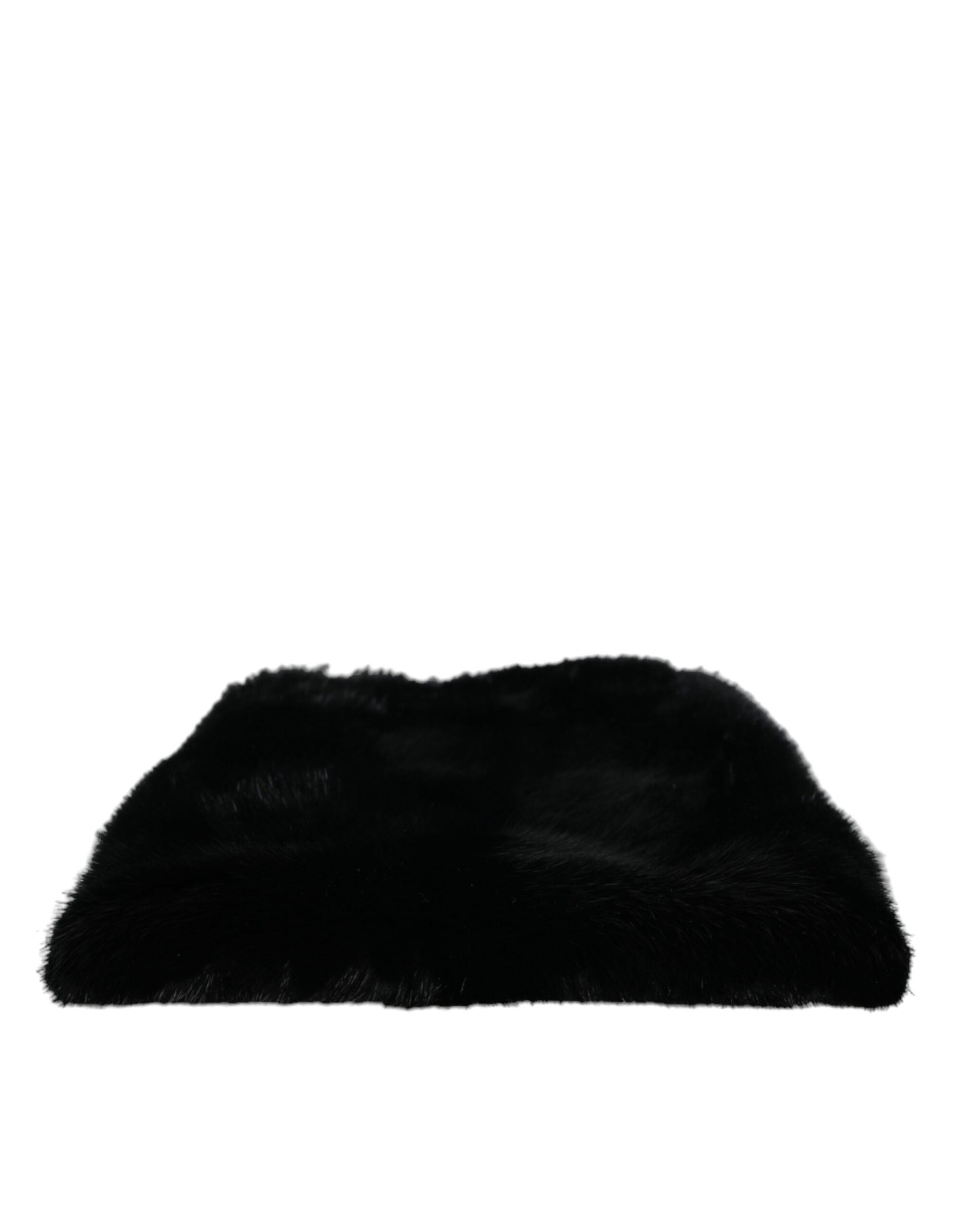 Schwarze Umhängetasche aus Kunstpelz mit silberner Kette