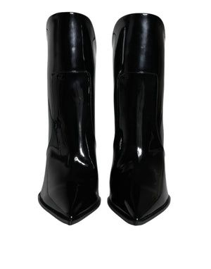 Schwarze spitze Stiefeletten aus Lackleder
