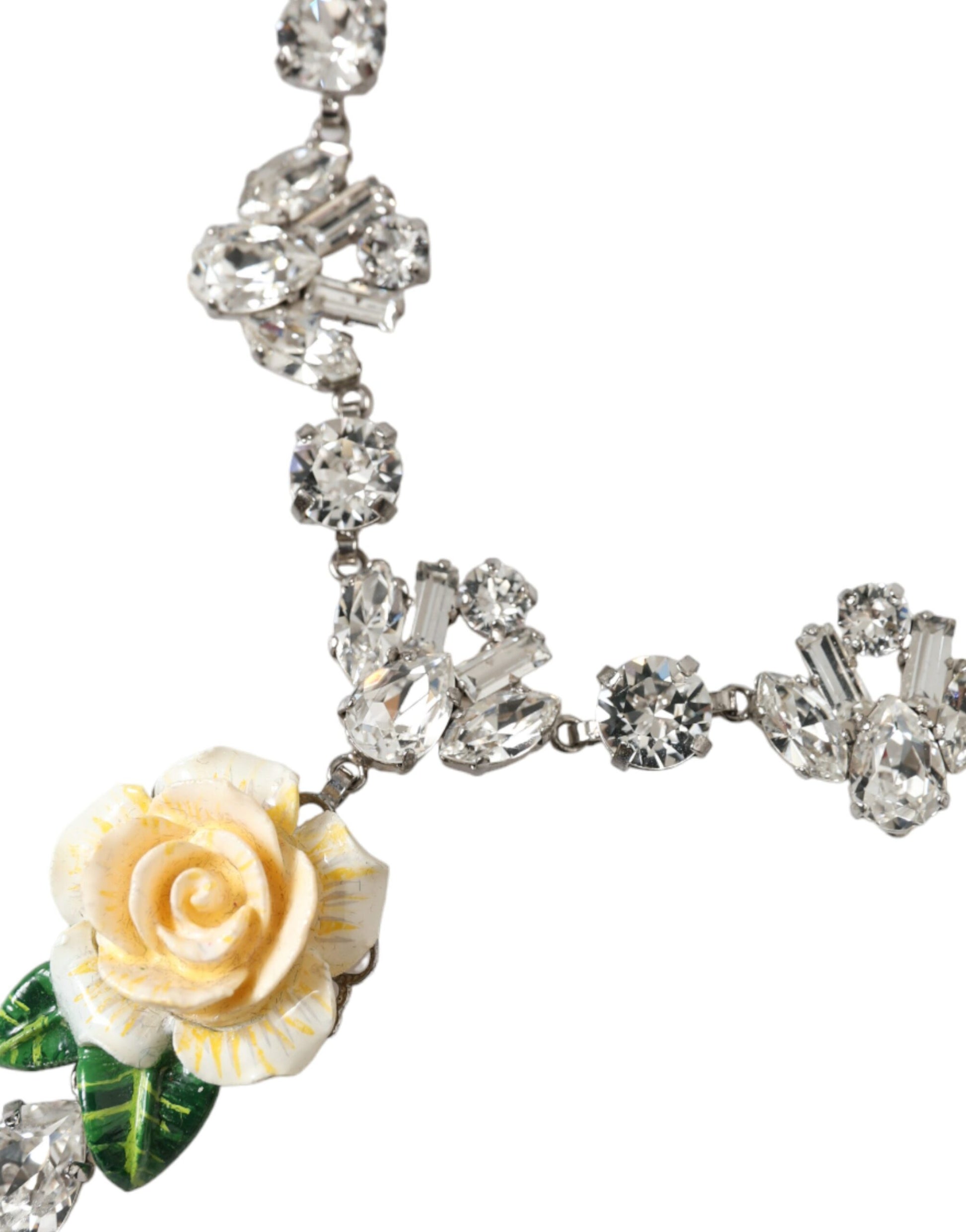Halskette mit Rosenanhänger aus Messing in Silber mit klarem Kristall